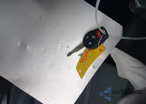 2017 Nissan Sentra S z USA, uszkodzony, nr VIN 3N1AB7AP1HY257997